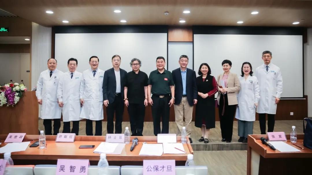 我院開展“廉潔從業(yè) 醫(yī)德醫(yī)風(fēng)”法制教育報告會1.jpg