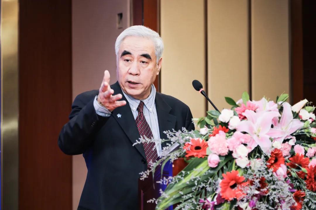 “肺越未來”肺癌患者關(guān)愛項(xiàng)目落地海南 2.jpg