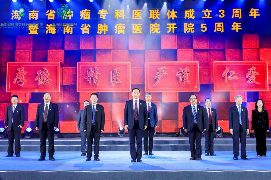 共同見證這一重要?dú)v史時(shí)刻23.jpg