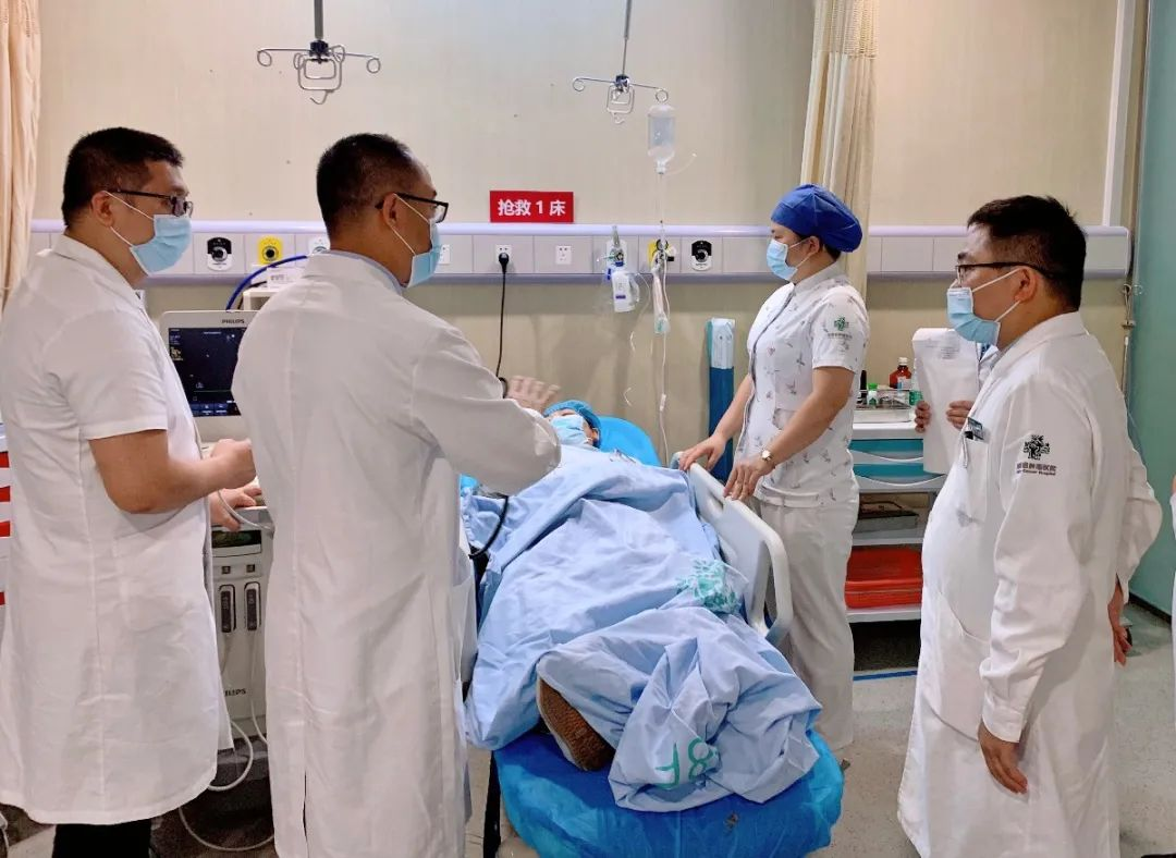 海南省腫瘤醫(yī)院精心部署做好消博會(huì)醫(yī)療保障工作4.png