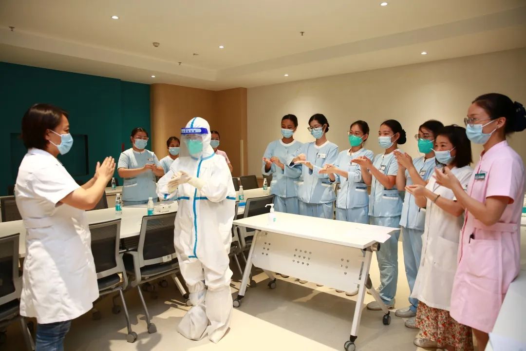 召之能戰(zhàn) 我院開展核酸采樣全員培訓(xùn)2.jpg