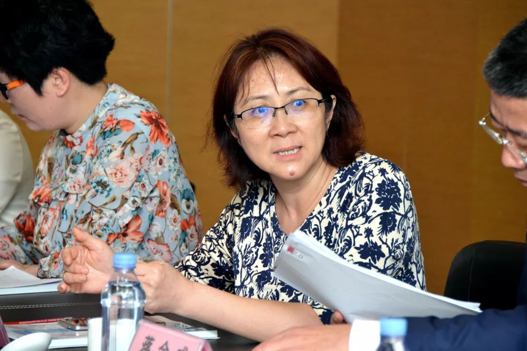 梅奧診所代表團(tuán)參觀訪問(wèn)海南省腫瘤醫(yī)院10.jpg