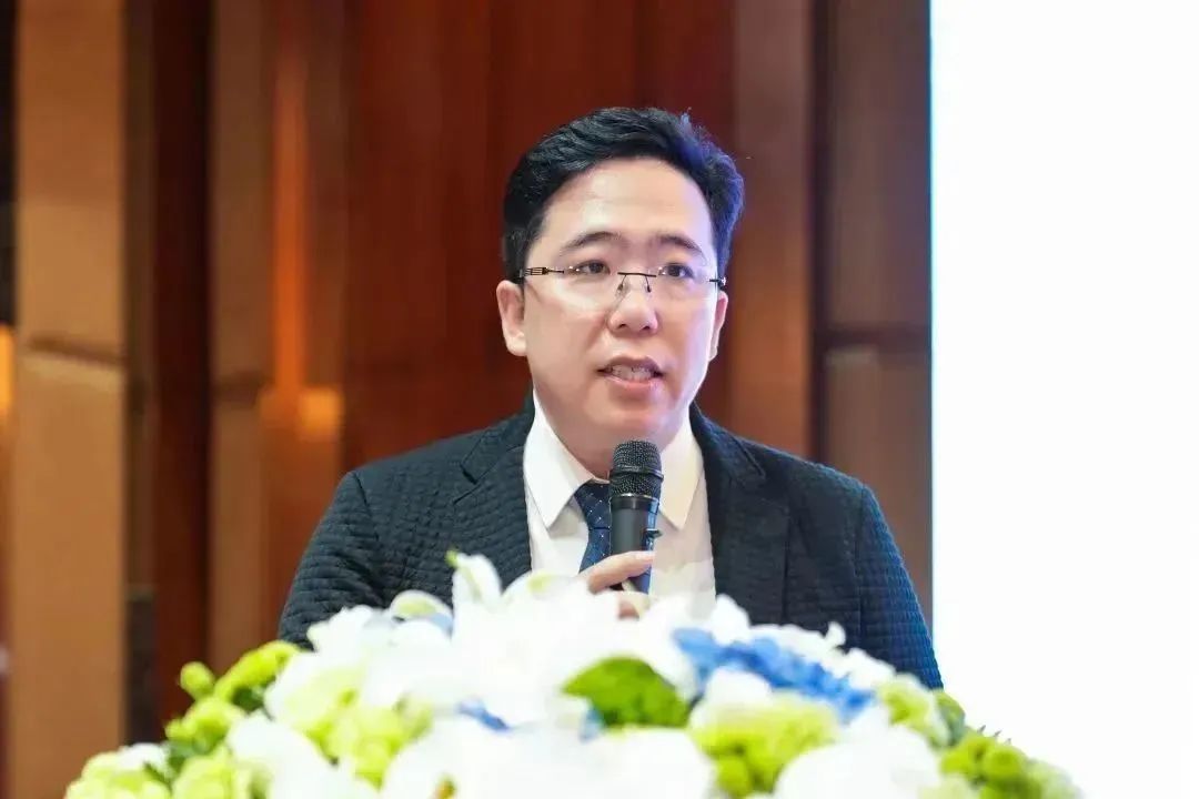 全國首個(gè)中國醫(yī)師協(xié)會結(jié)直腸腫瘤專業(yè)委員會術(shù)中放療協(xié)作組在海南成立4.jpg