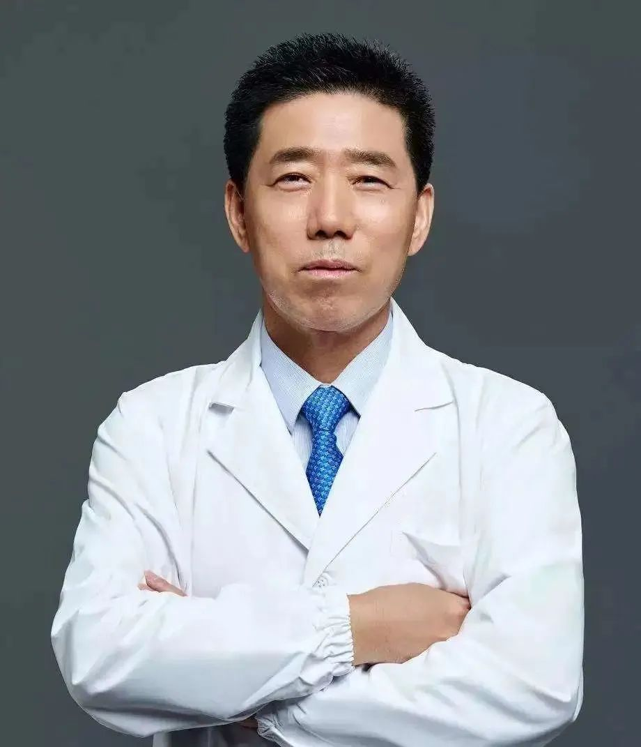 【名醫(yī)有約】國內(nèi)知名肺癌診療專家王長利教授來啦！欲約從速！1.png